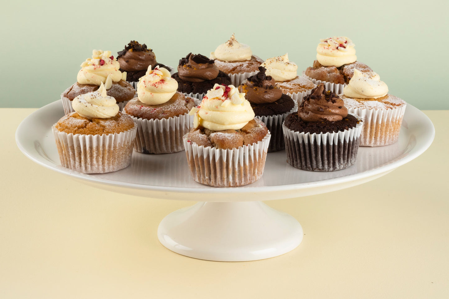 Assorted cupcakes (12 pack)
